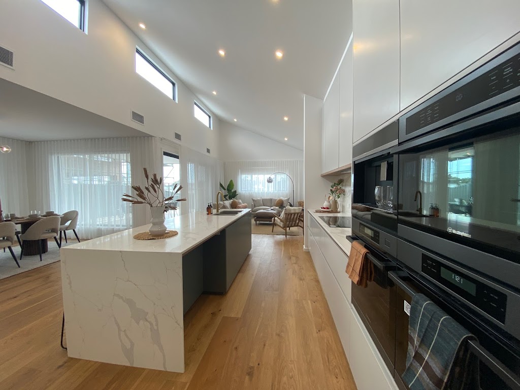 Cavalier Homes - Lakeview Display Home | 4 Neon Cr, Strathfieldsaye VIC 3551, Australia | Phone: (03) 5444 5565