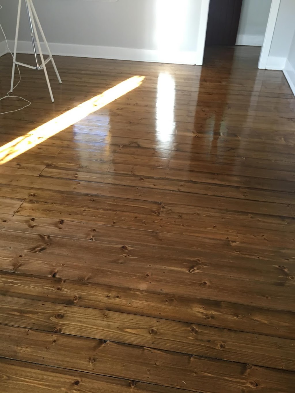 Flooring Refinished Timber Floor Sanding Polishing Melbourne | Middleborough Rd, Burwood VIC 3125, Australia | Phone: 0431 835 123