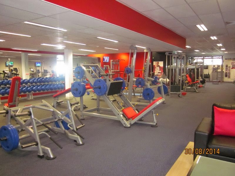 Jetts | gym | 39 The Centre, Forestville NSW 2087, Australia | 0294514735 OR +61 2 9451 4735