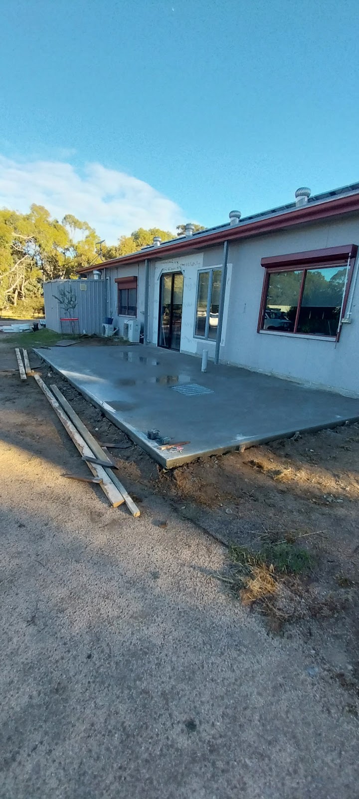 Bendigo home maintenance | 98 Inglis St, West Bendigo VIC 3550, Australia | Phone: 0469 326 647