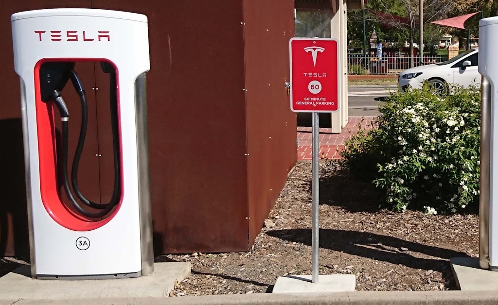 Tesla Supercharger | 201 Sloane St, Goulburn NSW 2580, Australia | Phone: 1800 686 705