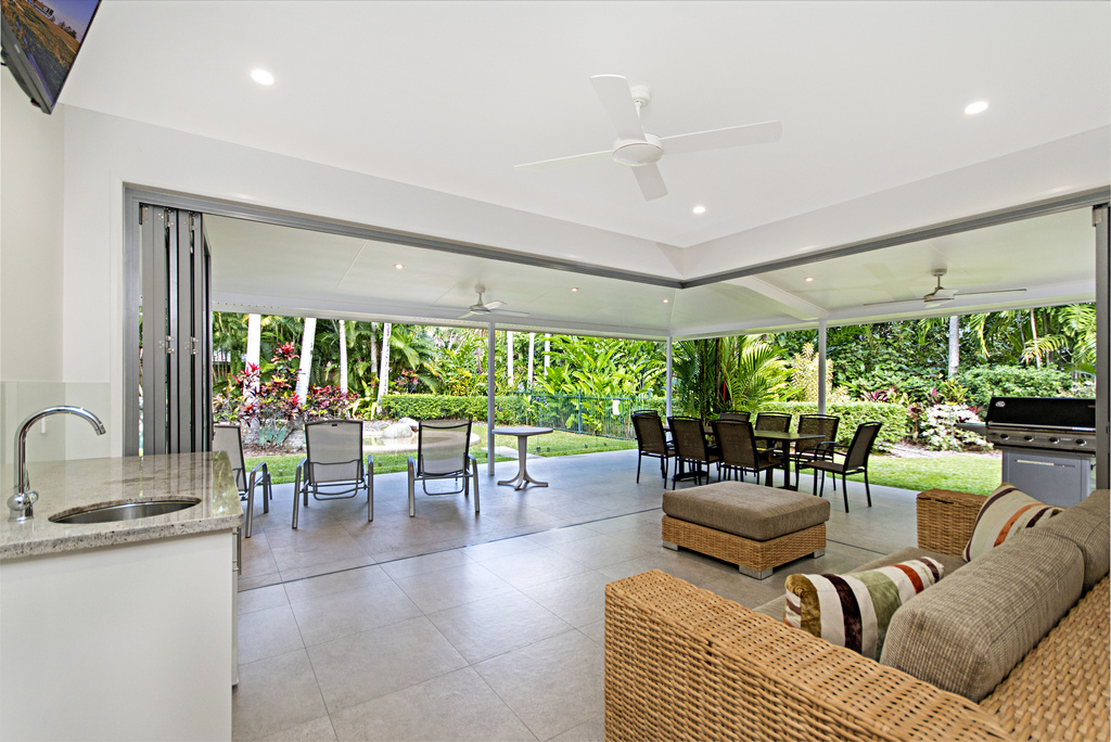 Villa Solina | 9 Solina Cl, Port Douglas QLD 4877, Australia | Phone: (07) 4099 4789