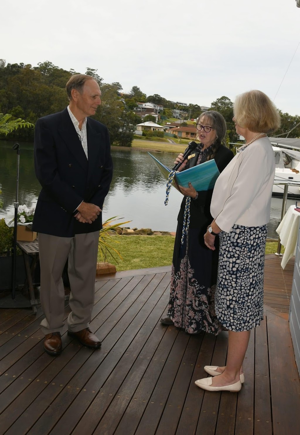 Llynda Nairn Celebrant | 48 Bennett St, Millfield NSW 2325, Australia | Phone: 0425 279 939