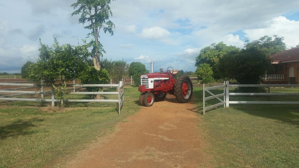 Redhill Farming |  | Dawson Rd, Atherton QLD 4883, Australia | 0419911226 OR +61 419 911 226