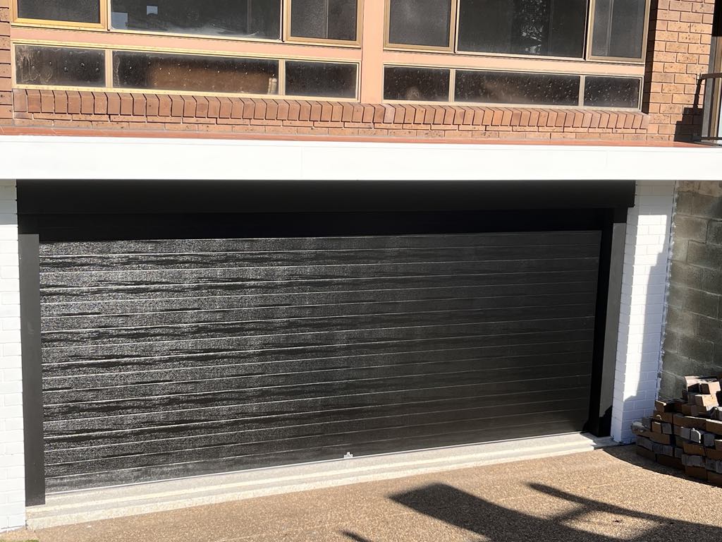 Garage Door Pro | 53 Cavendish Rd, Duroby NSW 2486, Australia | Phone: 0400 403 323