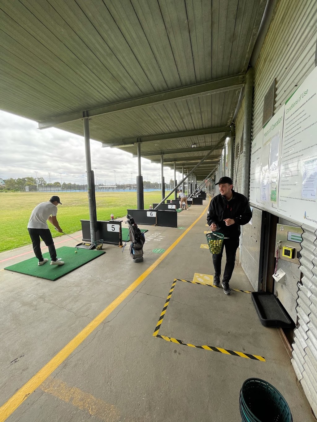 Riverside Driving Range |  | 75 Newsom St, Ascot Vale VIC 3032, Australia | 0455437191 OR +61 455 437 191