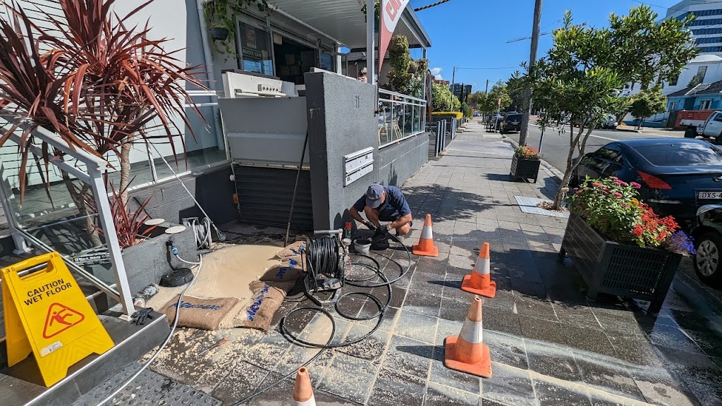 Corradini Plumbing Wollongong | 76 William James Dr, Mount Kembla NSW 2526, Australia | Phone: 0412 722 330