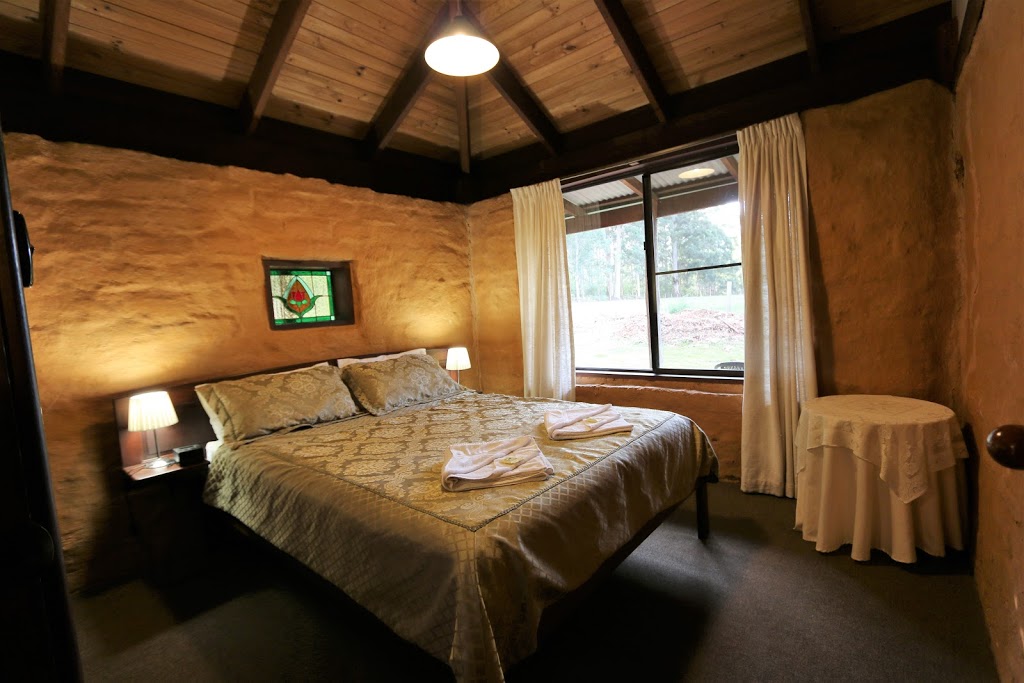 Treenbrook Cottages | lodging | 12928 Vasse Hwy, Pemberton WA 6260, Australia | 0897761638 OR +61 8 9776 1638