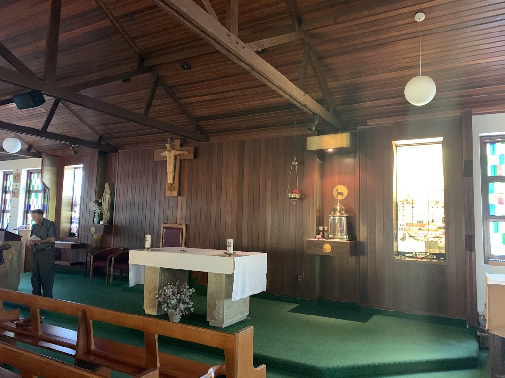 St. Patricks Catholic Church | church | 1 Donaldson St, Braddon ACT 2612, Australia | 0262485472 OR +61 2 6248 5472