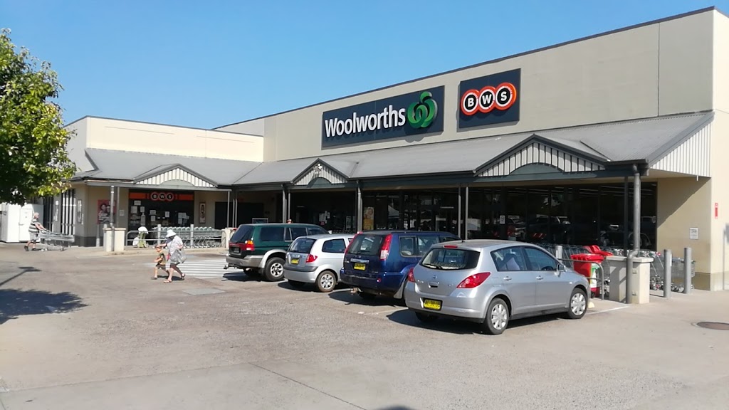 Woolworths Coonabarabran | 35 Dalgarno St, Coonabarabran NSW 2357, Australia | Phone: (02) 5881 6000