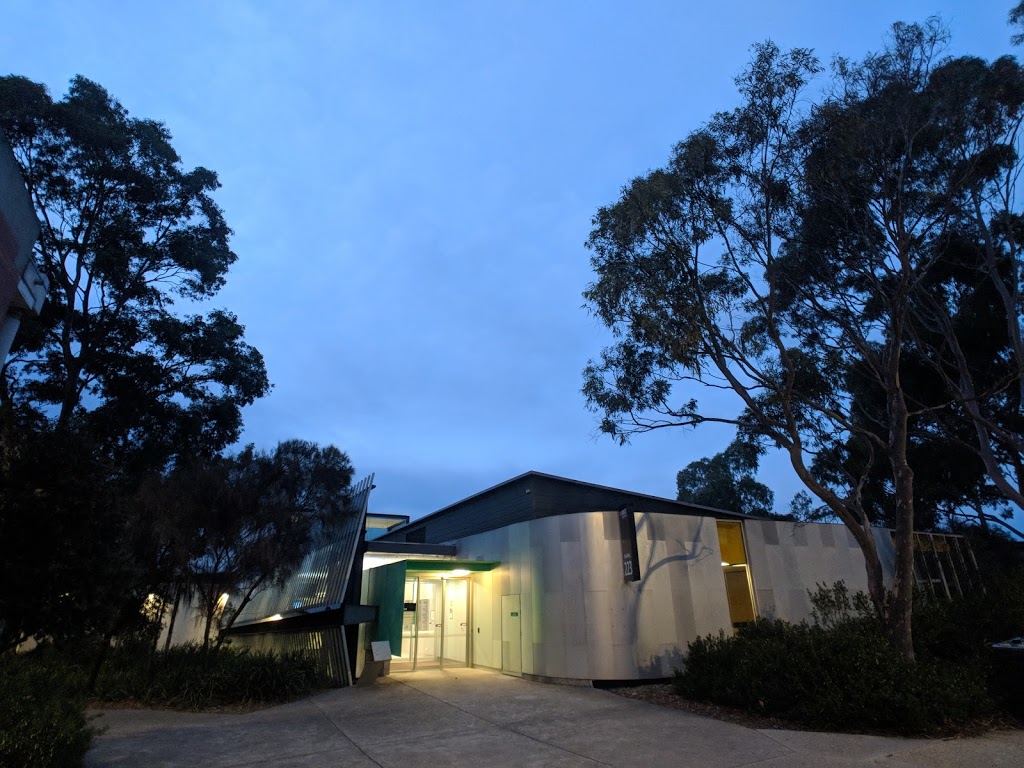 RMIT Biosciences building | school | 331 McKimmies Rd, Bundoora VIC 3083, Australia