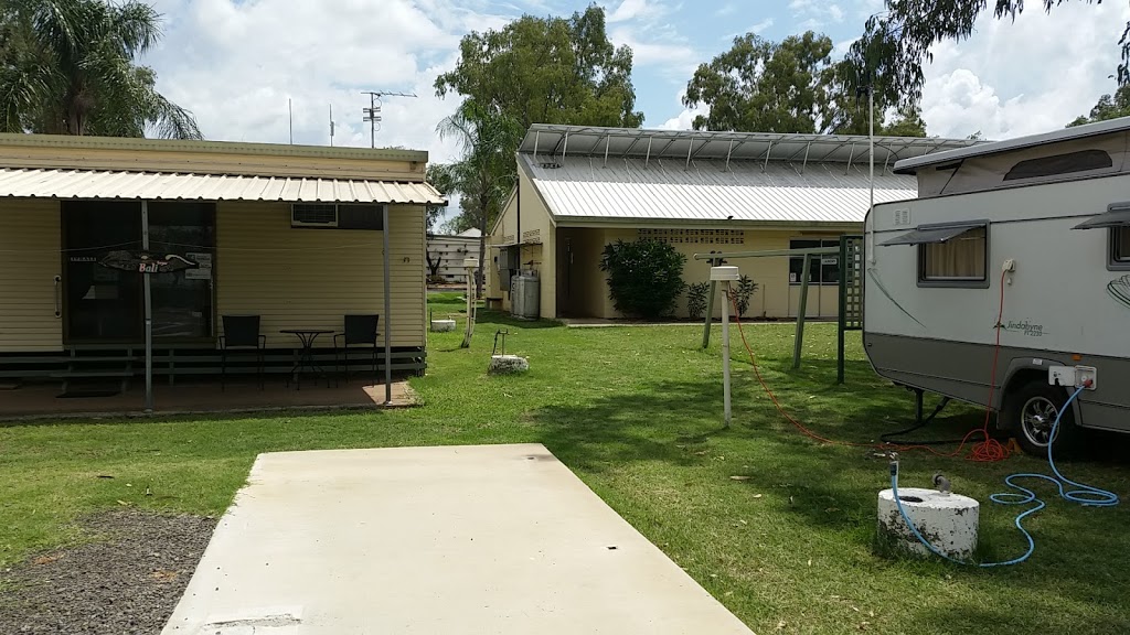 Villa Holiday Park | campground | 67/75 Northern Rd, Roma QLD 4455, Australia | 0746221309 OR +61 7 4622 1309