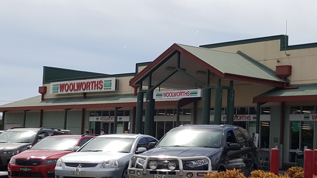 Woolworths Tumut | Fitzroy St & Herlihy, Tumut NSW 2720, Australia | Phone: (02) 6941 2100