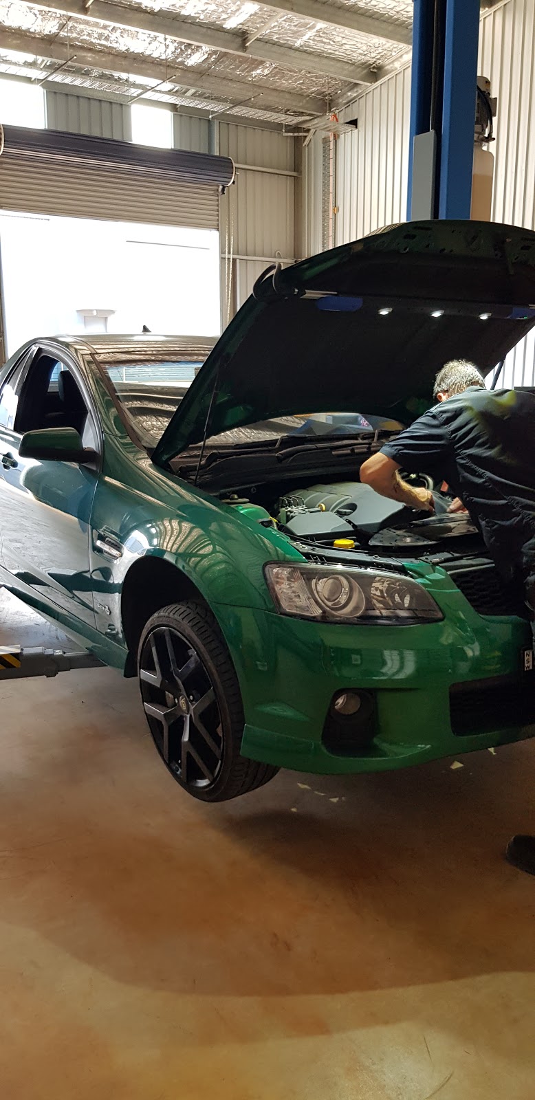 Fernhill Mechanical Service and Repair | car repair | Unit 20/22-24 Fernhill Rd, Port Macquarie NSW 2444, Australia | 0408233980 OR +61 408 233 980