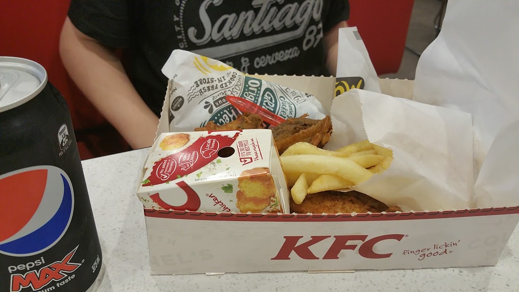 KFC Warner | meal takeaway | 1185 Old N Rd, Warner QLD 4500, Australia | 0738898375 OR +61 7 3889 8375