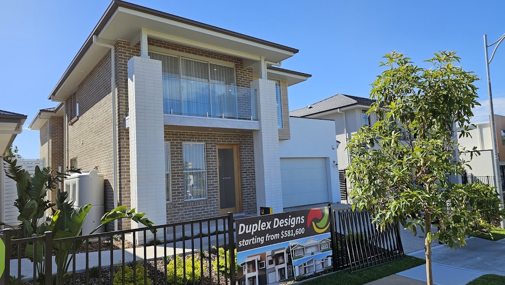 Beechwood Homes - Leppington | 33 Berkshire Cct, Leppington NSW 2179, Australia | Phone: (02) 9765 0299