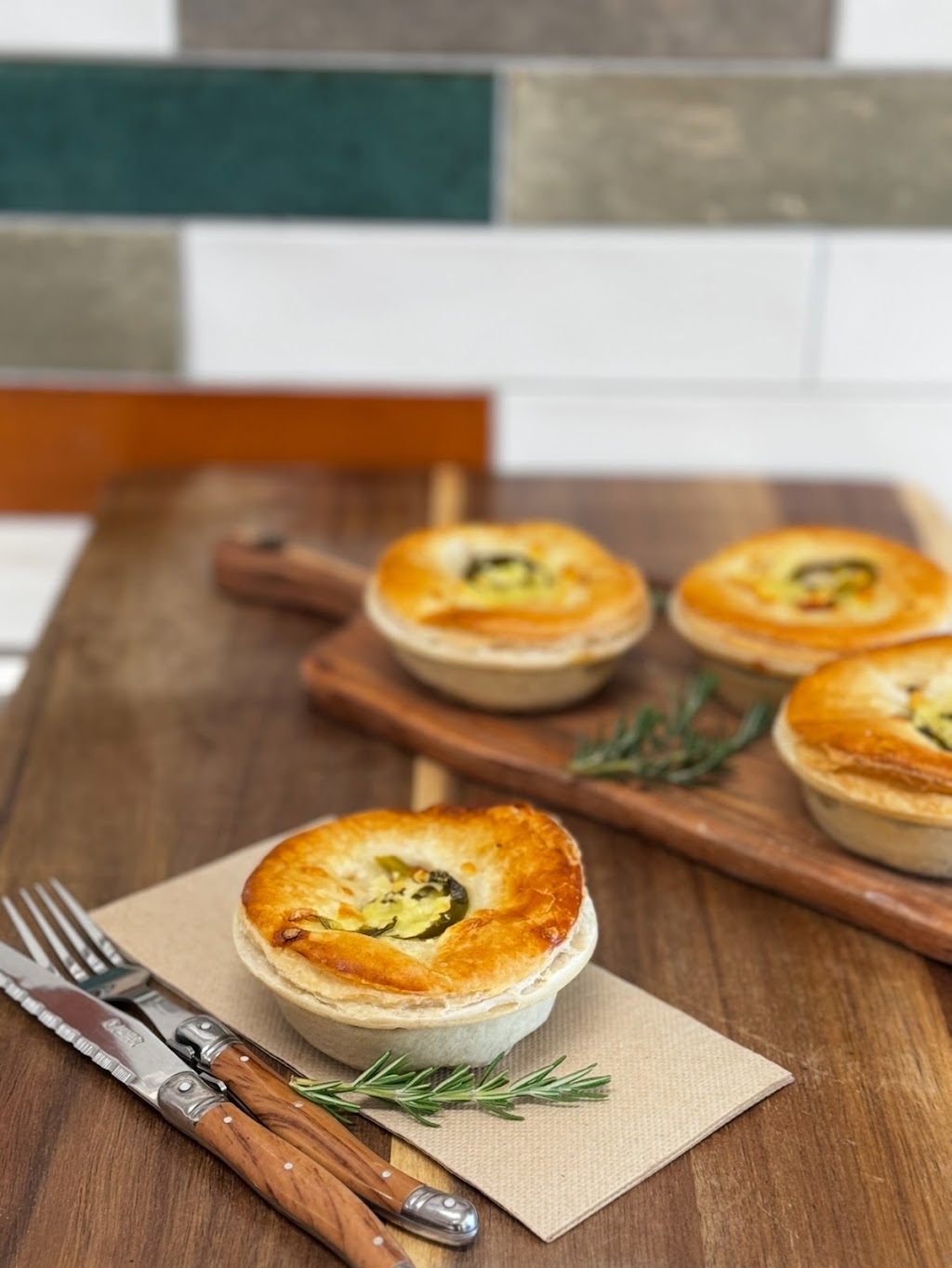 The Cupboard Bakery | 173 Charles St, Beauty Point TAS 7270, Australia | Phone: (03) 6383 4162