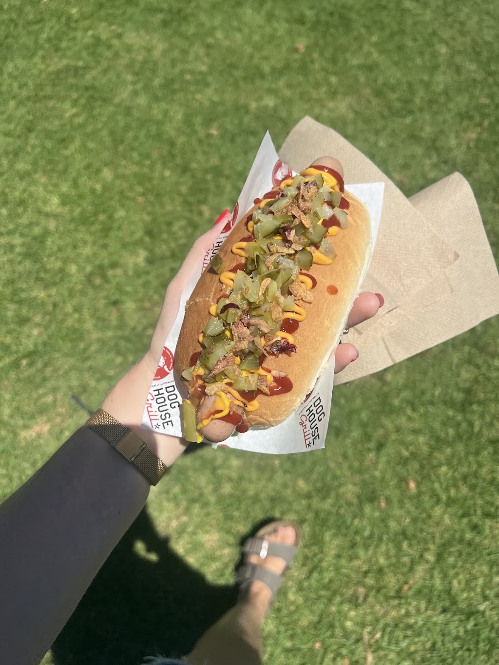Dog House Grill | 65 Ocean Parade, Noraville NSW 2263, Australia | Phone: 0412 832 192
