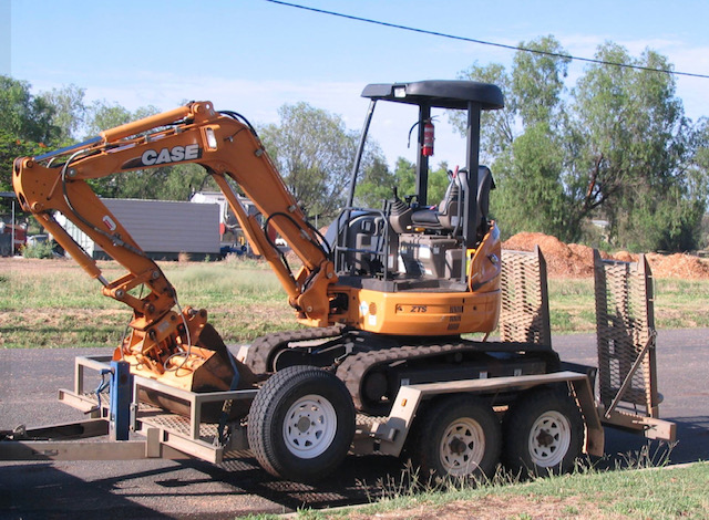 Christians Plumbing | 46 Batts St, Emerald QLD 4720, Australia | Phone: (07) 4982 1027