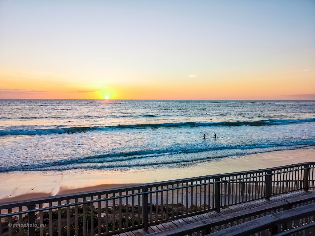 Christies Chicken & Seafood | meal takeaway | 29C Beach Rd, Christies Beach SA 5165, Australia | 0883265030 OR +61 8 8326 5030