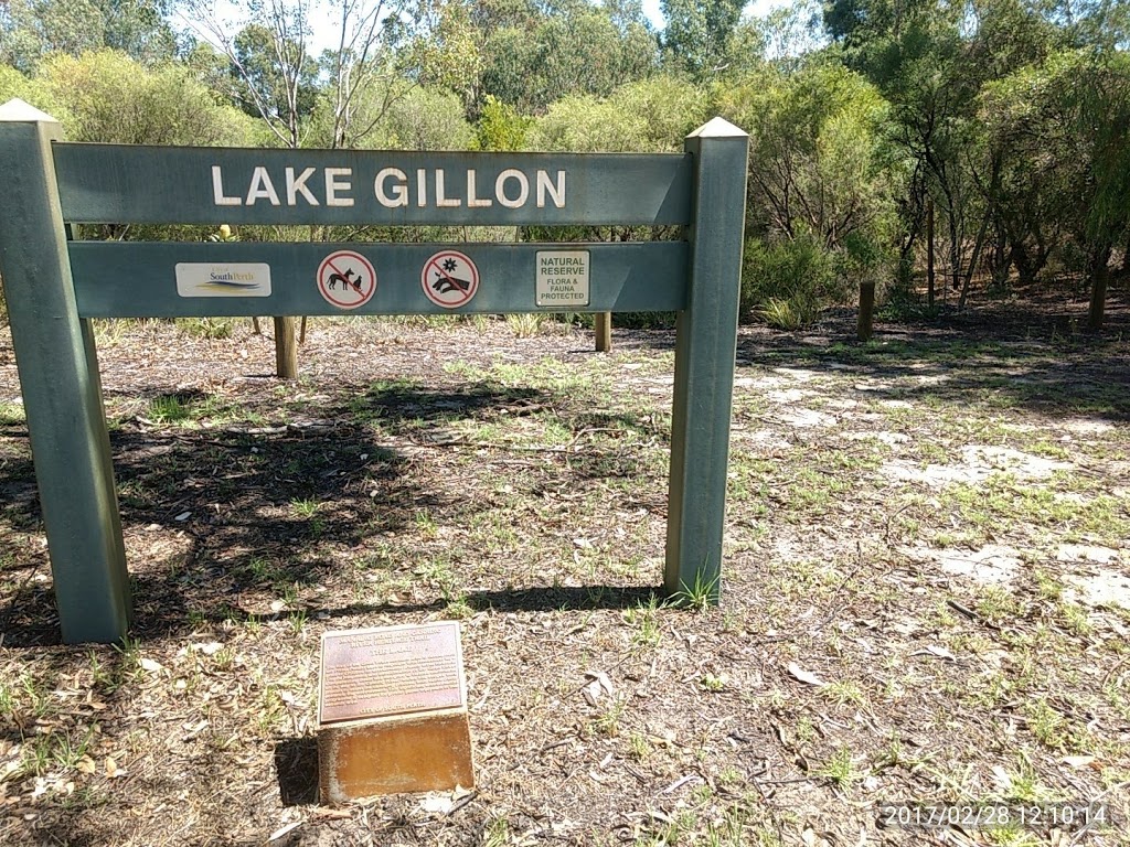 Lake Gillon Walk | park | 64 Gillon St, Karawara WA 6152, Australia