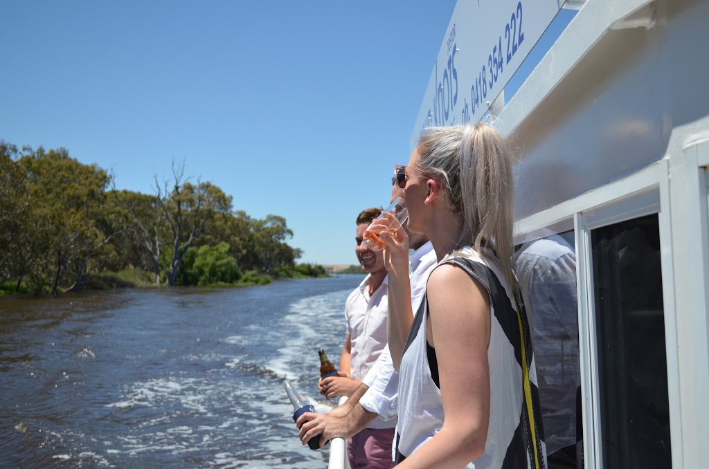 Four Knots Murray River Cruises | Mannum Waters, Pelican Dr, Mannum SA 5238, Australia | Phone: 0418 354 222