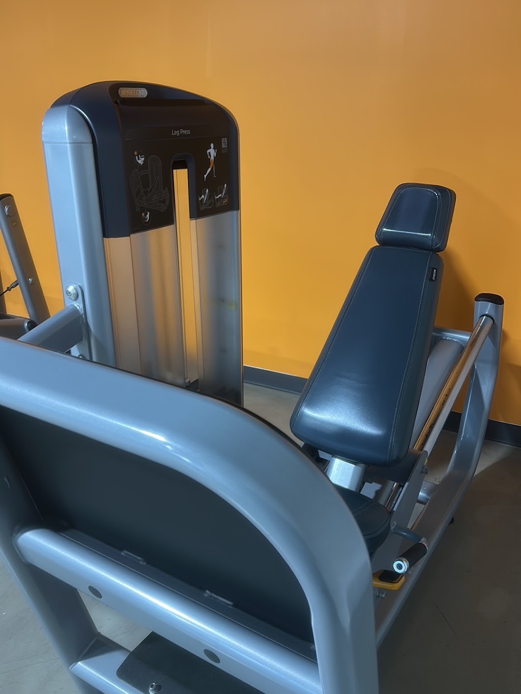 Fire Fitness | Shop 160-163 Lansell Square, 267 High St, Kangaroo Flat VIC 3555, Australia | Phone: 0405 611 179