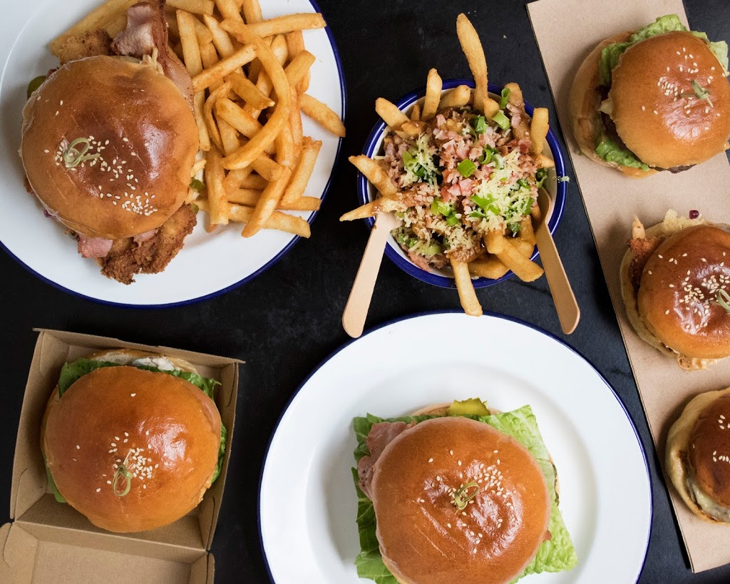 BurgerBurger | meal takeaway | 135 Union Rd, Surrey Hills VIC 3127, Australia | 0398997168 OR +61 3 9899 7168