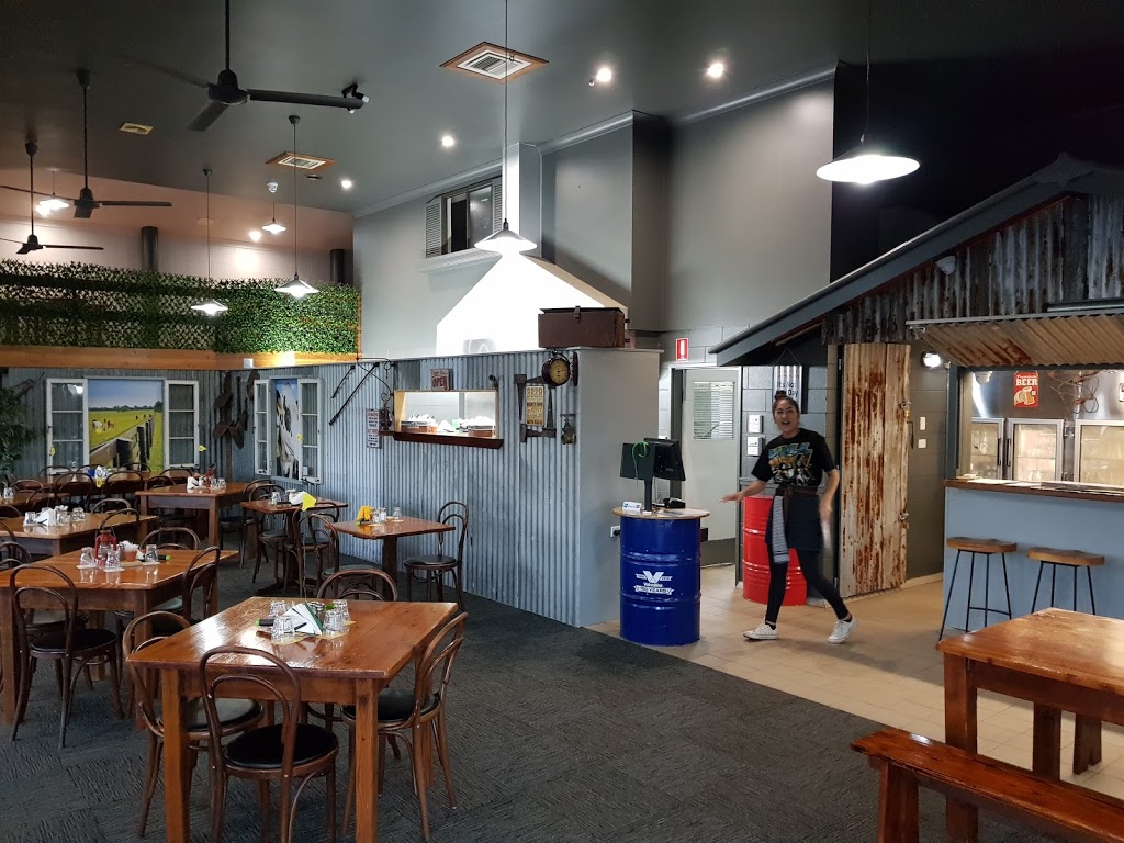 The Burger Barn | restaurant | 554 Bruce Hwy, Woree QLD 4868, Australia