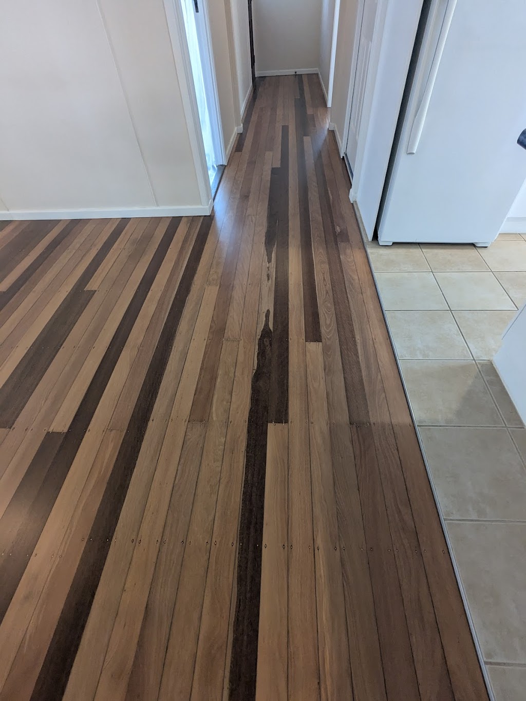 Goodhams Timber Finishing | 2 Timkelnik Cres, Victoria Point QLD 4165, Australia | Phone: 0437 688 017