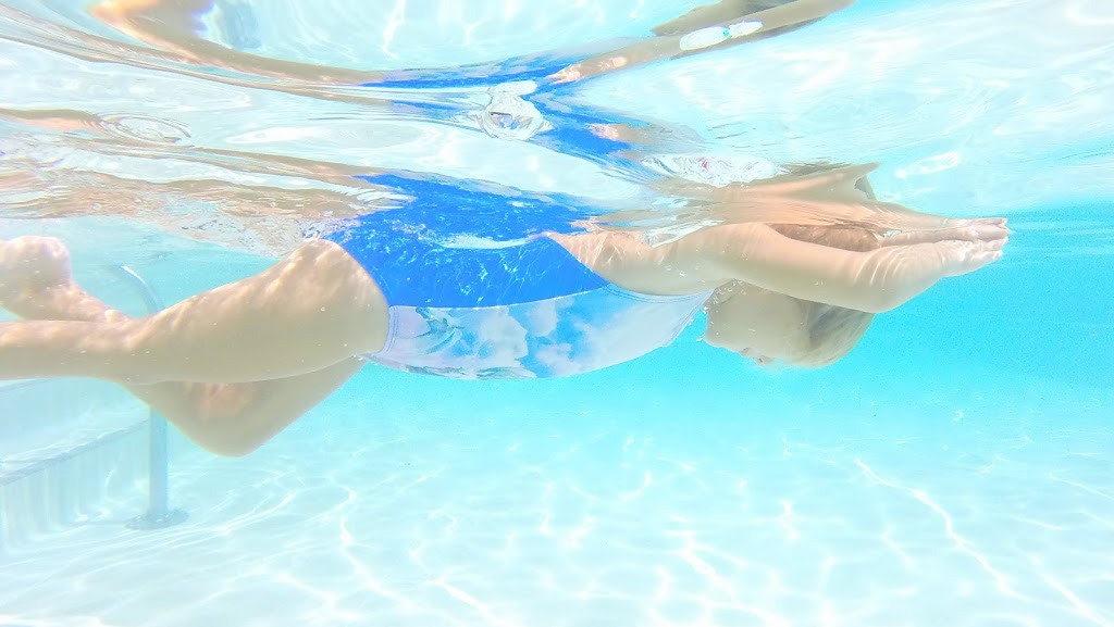 Aqua Child Mobile Swim School | 6 Ellestree Cl, Redlynch QLD 4870, Australia | Phone: 0457 447 931
