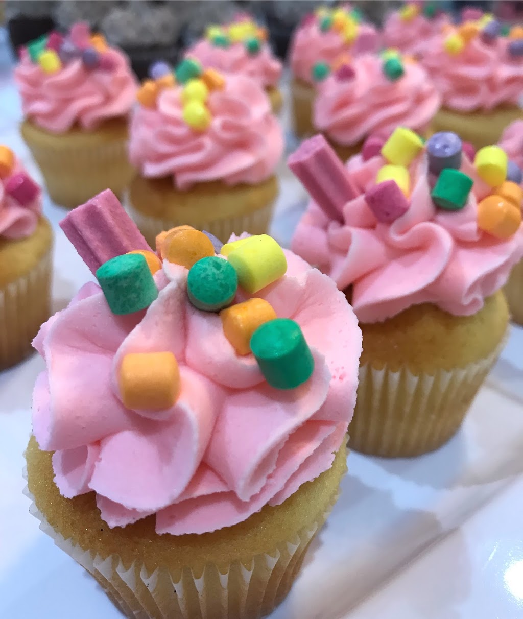 The Little Cupcake Ballarat | bakery | 223 Eureka St, Ballarat East VIC 3350, Australia | 0353332301 OR +61 3 5333 2301