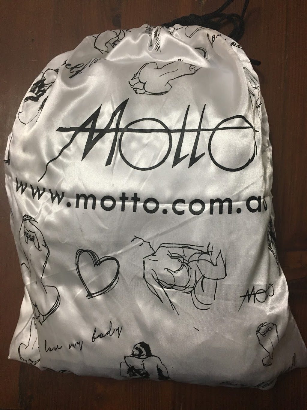 Motto Fashions | Online Store | 19 Abbott St, Alphington VIC 3078, Australia | Phone: (03) 9445 1288