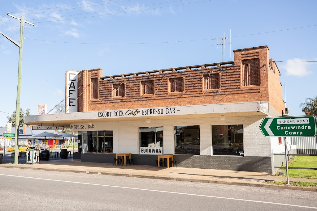 The Fat Rock Cafe And Bakehouse | 61 Nanima St, Eugowra NSW 2806, Australia | Phone: 0493 858 311