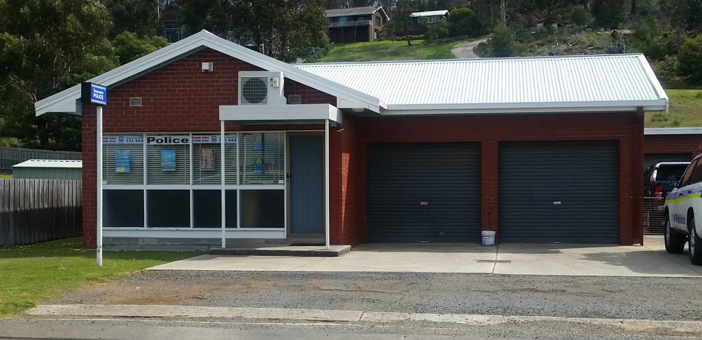 Orford Police Station | police | 14 Charles St, Orford TAS 7190, Australia