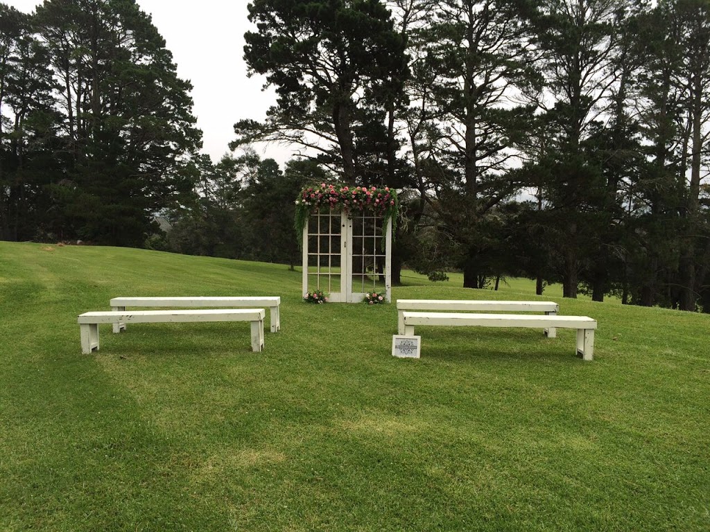 Chapel Hill Retreat | Weddings and Events Blue Mountains | 36 Berambing Crest, Berambing NSW 2758, Australia | Phone: (02) 4567 2156