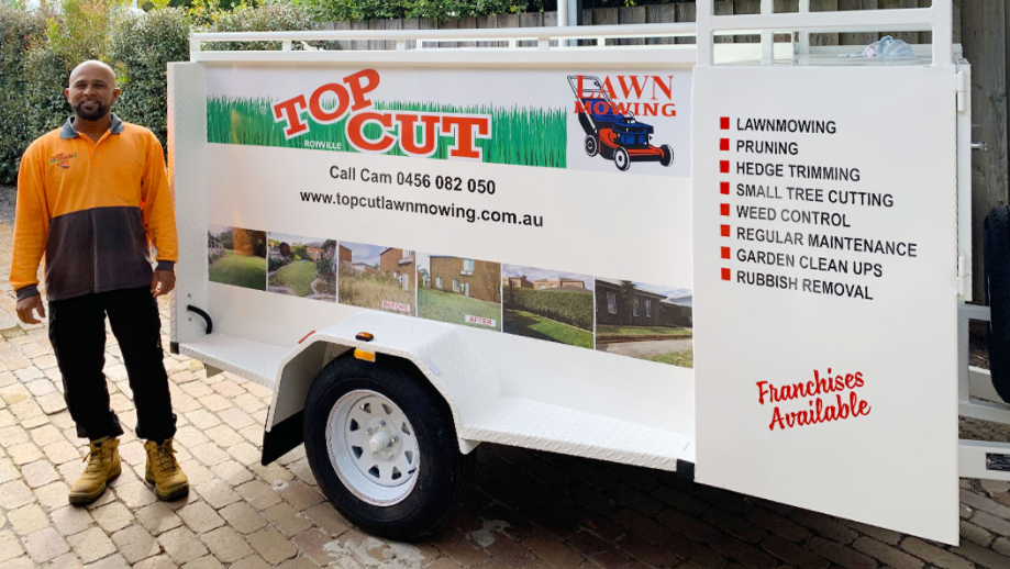 Topcut Lawn mowing Clyde | 22 Sikes Rd, Clyde North VIC 3978, Australia | Phone: 0456 082 050