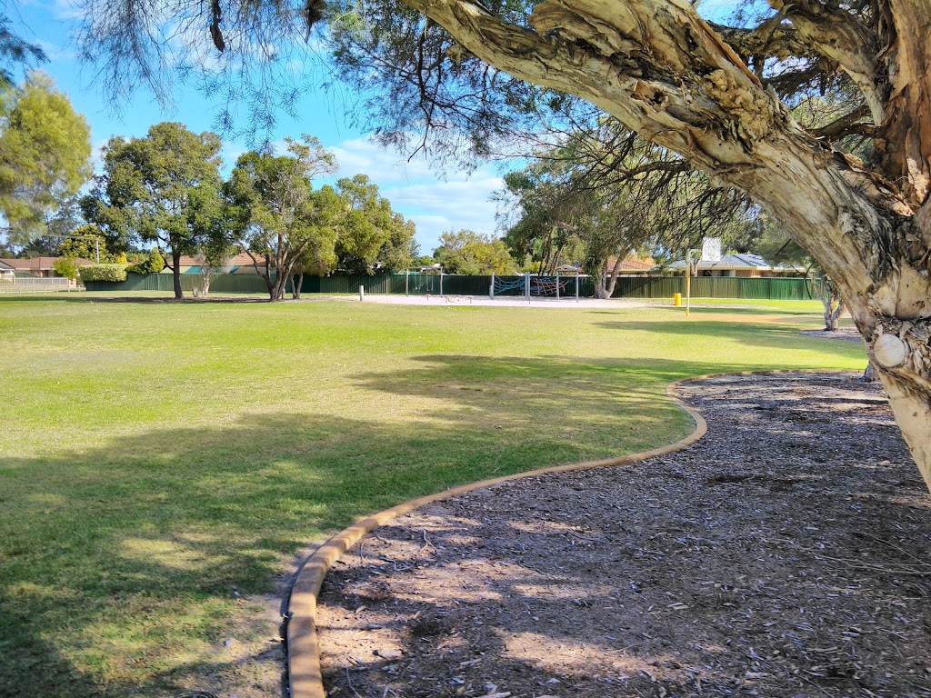 Isaacs Court Reserve | park | 3 Isaacs Ct, Huntingdale WA 6110, Australia