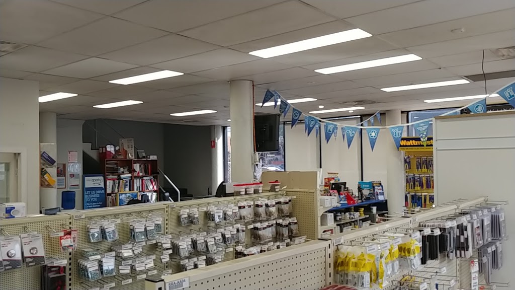 L&H Bankstown | store | 1 Marigold St, Revesby NSW 2212, Australia | 0297720300 OR +61 2 9772 0300