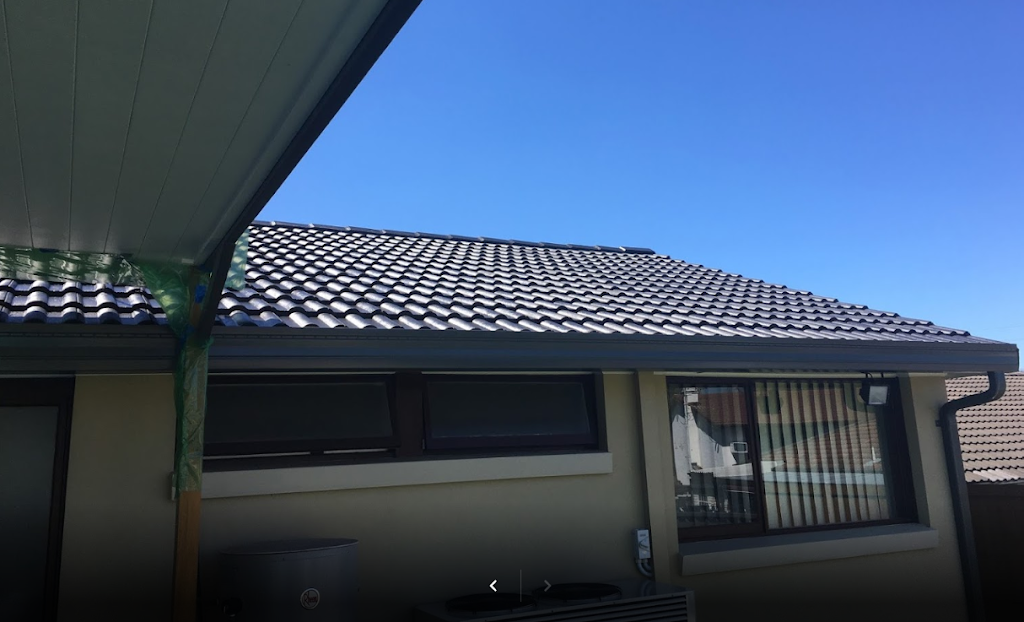 Up Top Roof Restorations | Servicing Hawkesbury, Windsor, Richmond, Blue Mountains, Blacktown, Penrith McGraths Hill, Clarendon, Box Hill, Schofields, Rouse Hill, Pitt Town, Blaxland, 264 Terrace Rd, North Richmond NSW 2754, Australia | Phone: 0410 790 410