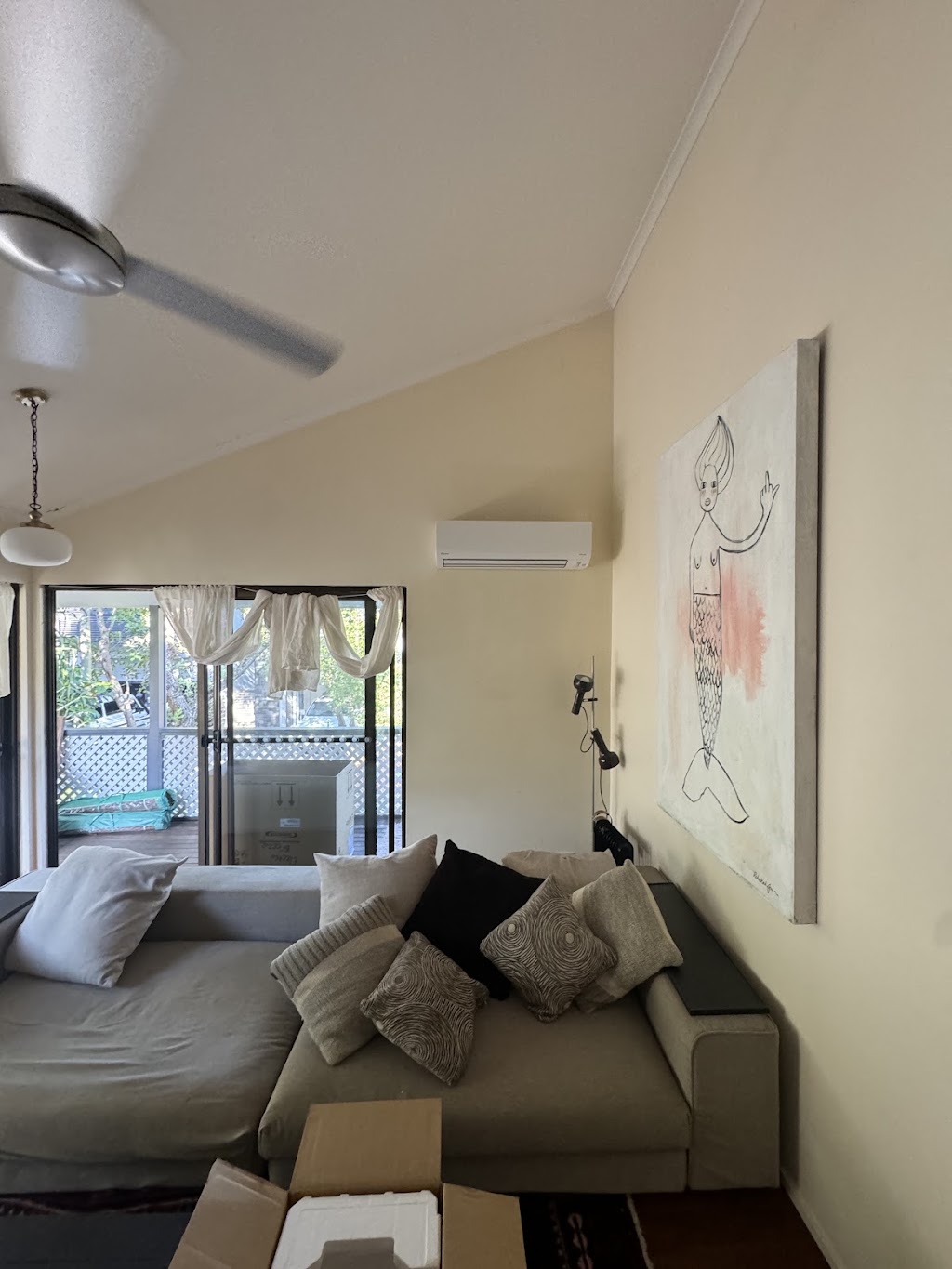 Electro breeze air conditioning | 21 St Kilda Cres, Tweed Heads West NSW 2485, Australia | Phone: 0401 630 717