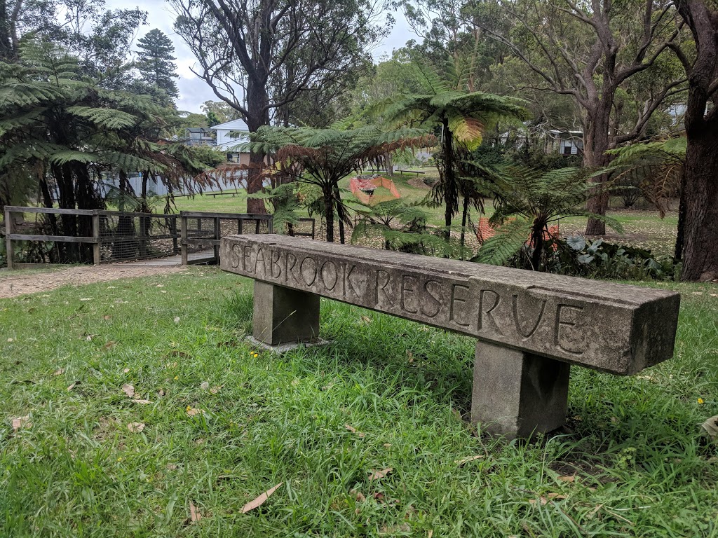 Melaleuca Park | park | Tascott NSW 2250, Australia