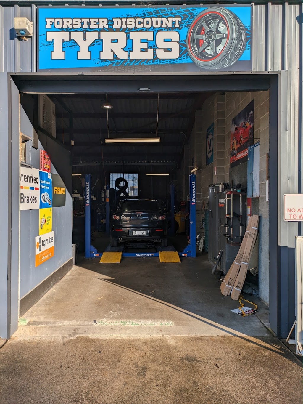 Forster Discount Tyres | Unit 2/36 Kularoo Dr, Forster NSW 2428, Australia | Phone: 0499 546 014