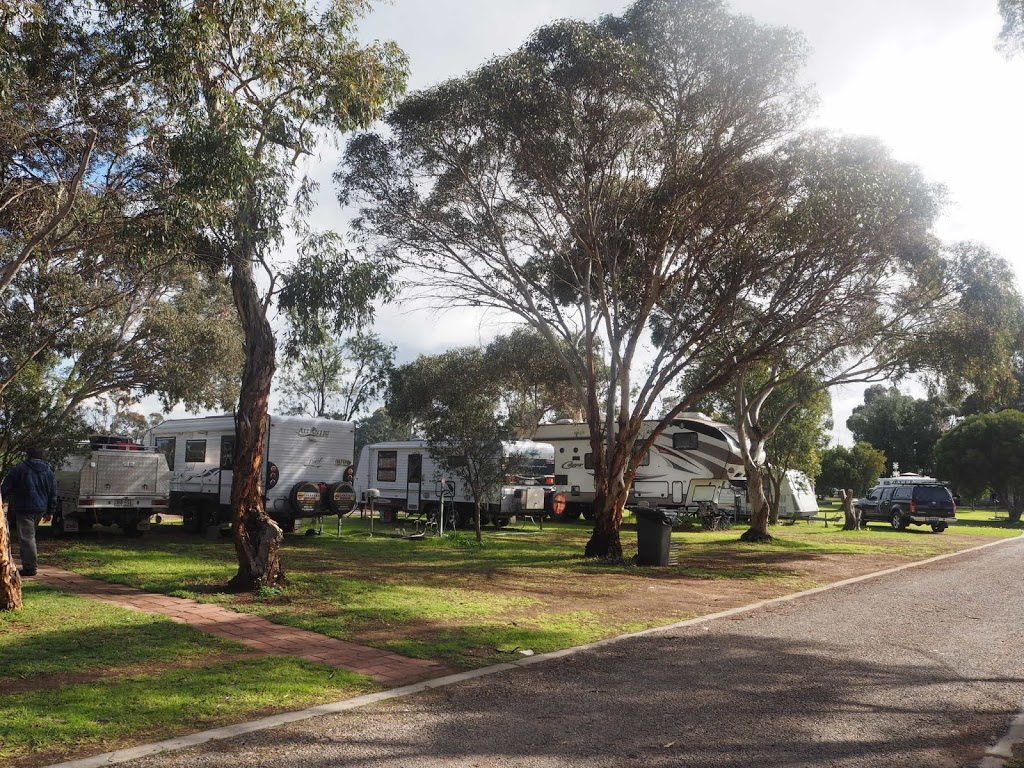 Murray Bridge Marina Camping and Caravan Park | rv park | Roper Rd, Murray Bridge SA 5253, Australia | 0885326900 OR +61 8 8532 6900