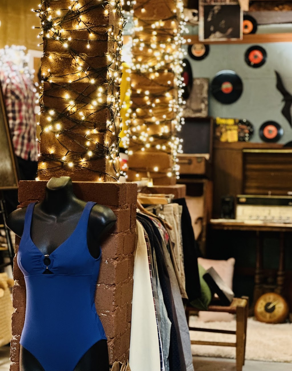 Tinker Tailor Tasmania | 147 Carlton Beach Rd, Dodges Ferry TAS 7173, Australia | Phone: 0498 768 318