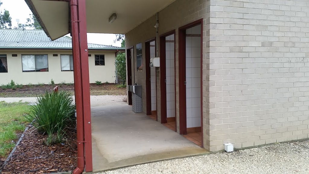 Glengarry Park And Toilets | park | 16 Main St, Glengarry VIC 3854, Australia