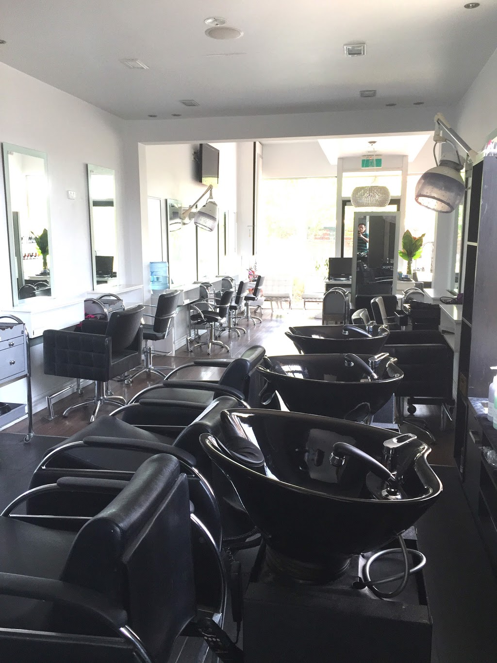 Shardé Salon | 491 High St Rd, Mount Waverley VIC 3149, Australia | Phone: (03) 9807 7887