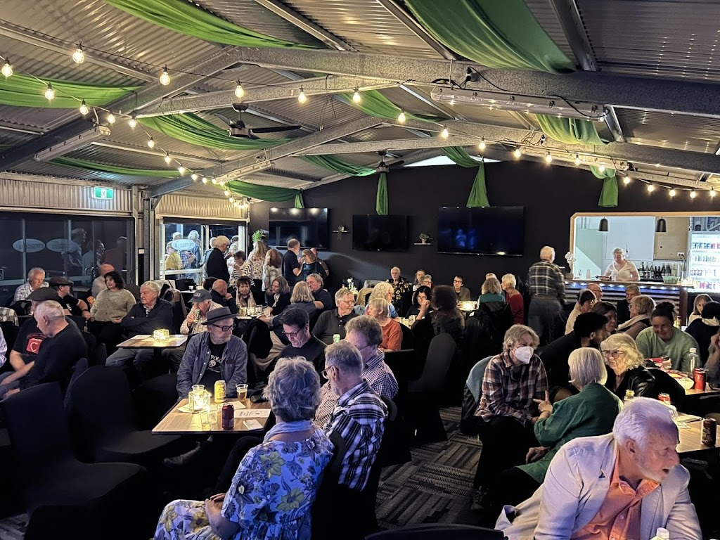 Healesville Greyhounds | 263 Don Rd, Healesville VIC 3777, Australia | Phone: (03) 5962 2420