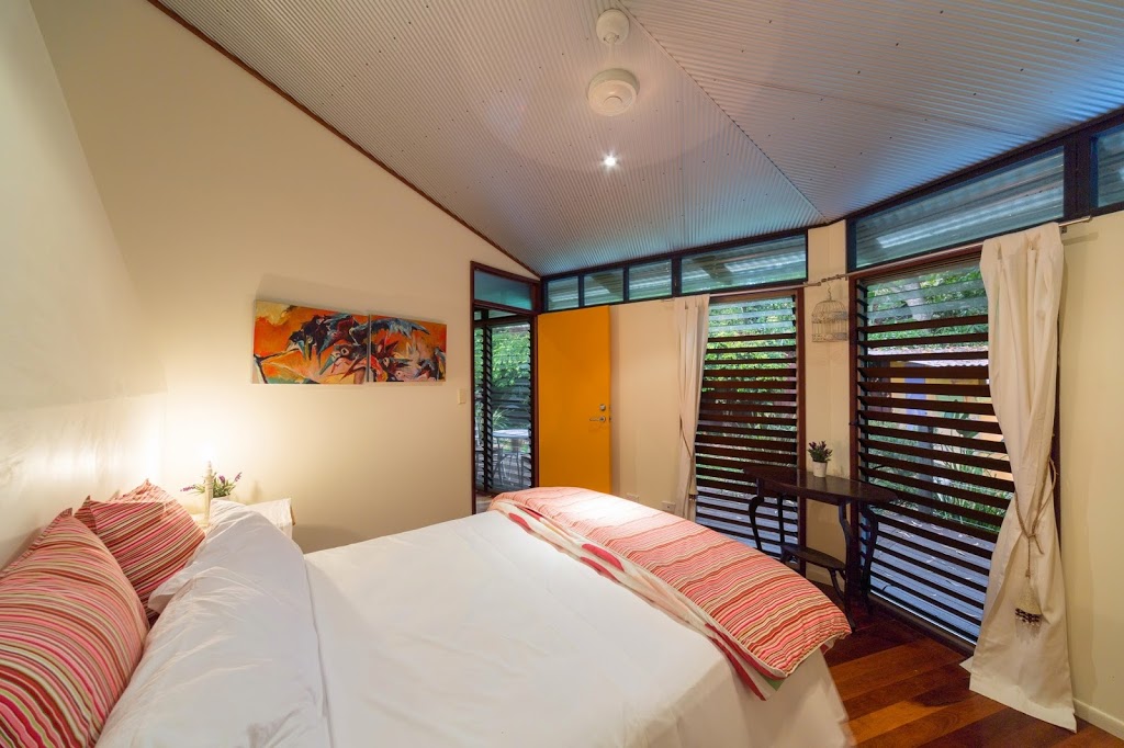 The Dome House | lodging | 15 Regent Ct, Mount Coolum QLD 4573, Australia | 0413315574 OR +61 413 315 574