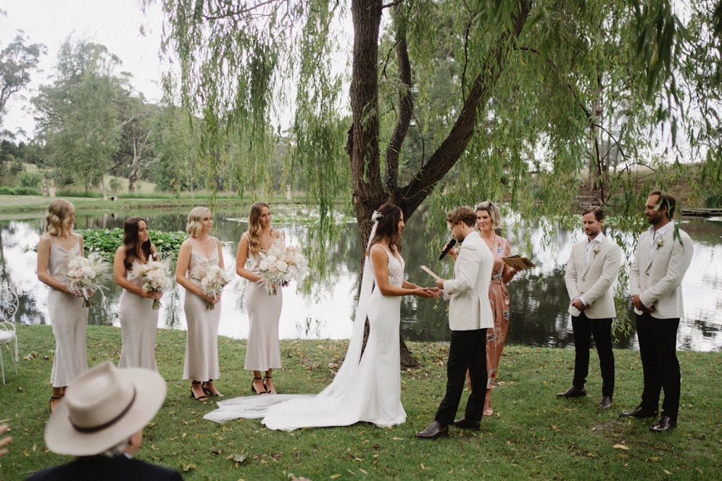 Alexandra Weddings - Celebrant | local government office | 19-21 Old Hume Hwy, Mittagong NSW 2575, Australia | 0450075922 OR +61 450 075 922